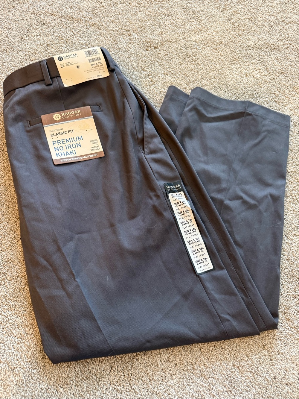 Haggar Classic Fit Premium No Iron Khaki Pants - Dark Gray size 36 x 29